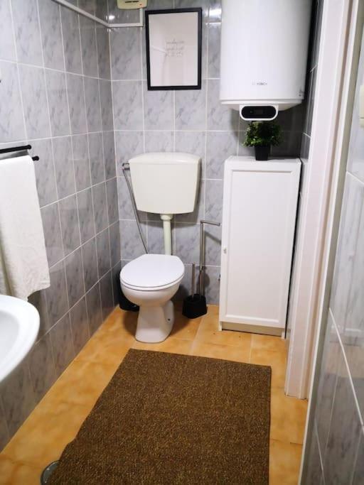 City Center Apartment - Avenida Da Liberdade Lisbon Luaran gambar